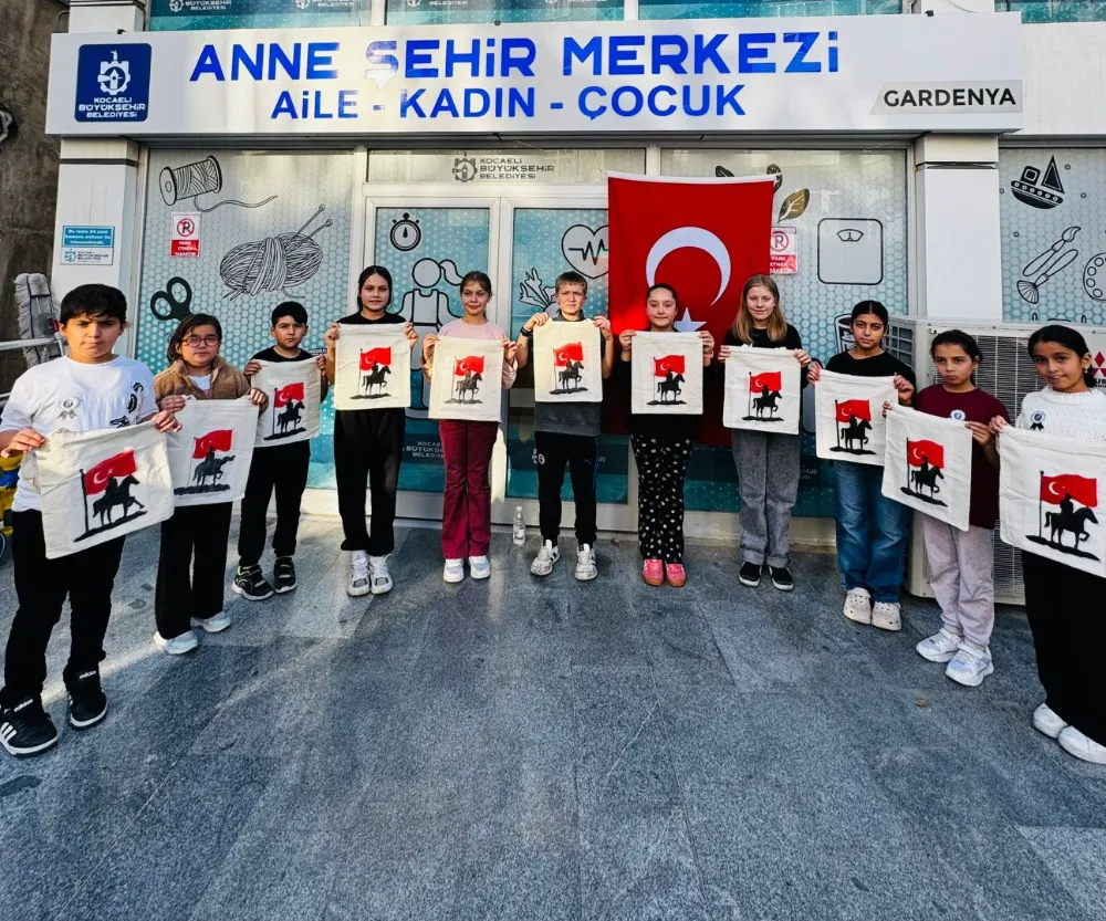 Anne Şehir’de dopdolu, rengârenk bir ara tatil