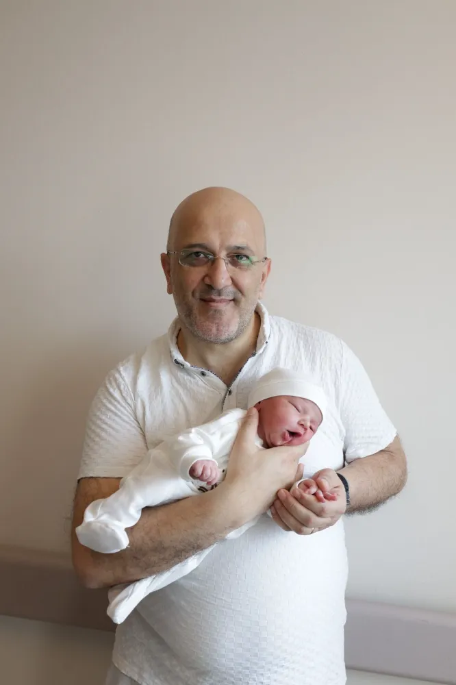 Deniz Akgül ikinci kez baba oldu