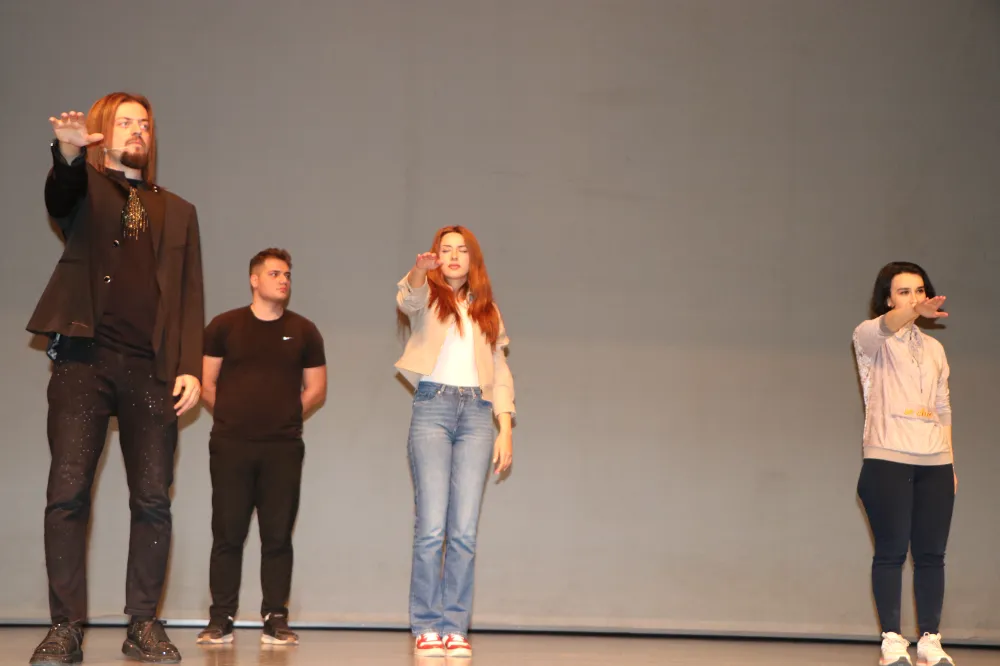 Ünlü İllüzyonist Aref, Gebze