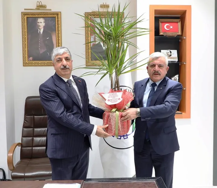 MHP İl Başkanı Batı Ve Yönetiminden Ömeroğlu’na Ziyaret