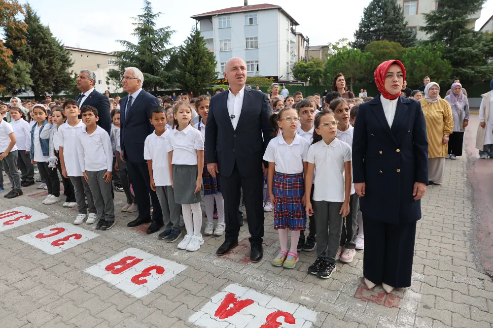 Darıca’da haftaya İstiklal Marşı ile başlangıç