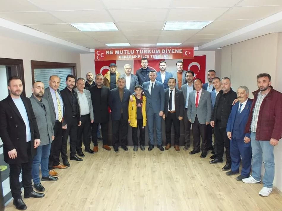 Siyasete MHP Damgası