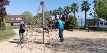 Büyükşehir, çocuklar güvenle eğlensinler diye parkları bakıma aldı (2)