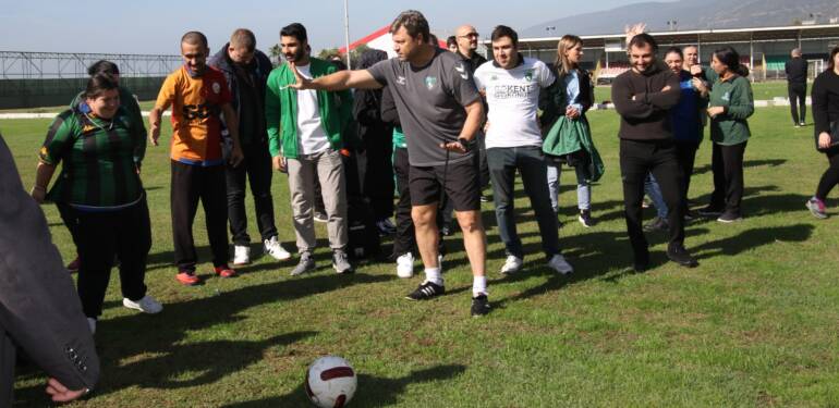 Özel çocuklardan Kocaelispor'a özel ziyaret (4)